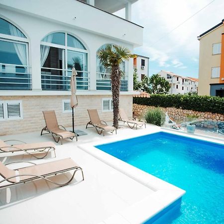 Apartments Sun Dance With Heated Pool Novalja Buitenkant foto