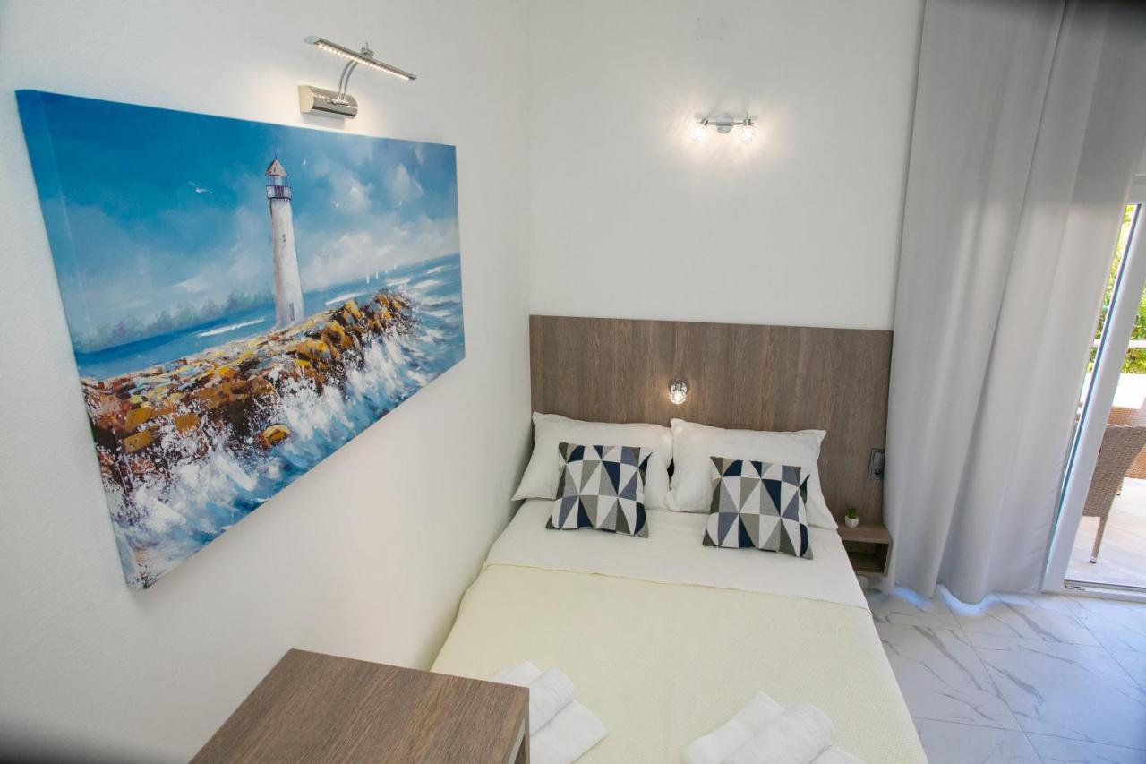 Apartments Sun Dance With Heated Pool Novalja Buitenkant foto