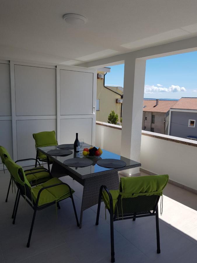 Apartments Sun Dance With Heated Pool Novalja Buitenkant foto