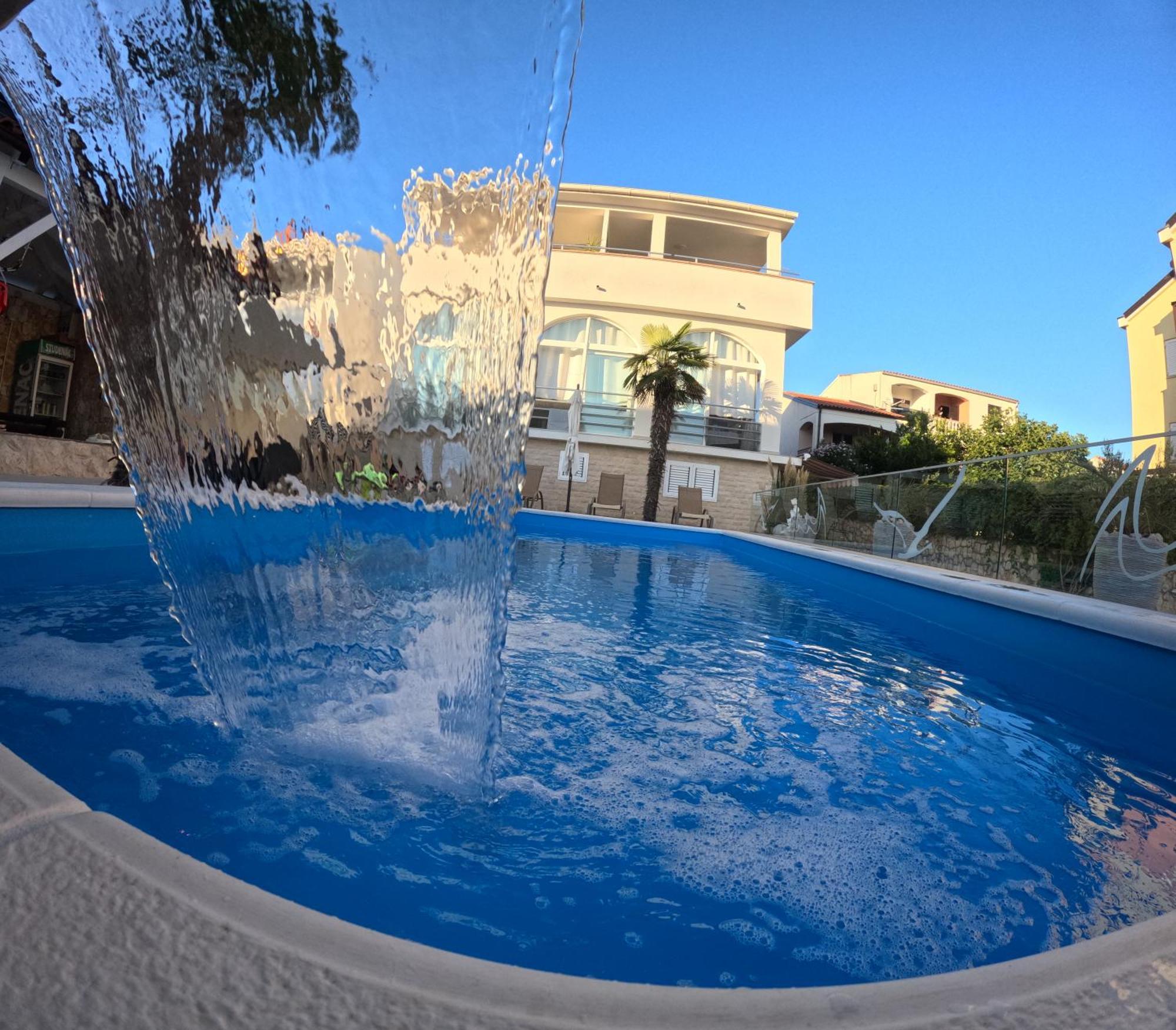 Apartments Sun Dance With Heated Pool Novalja Buitenkant foto